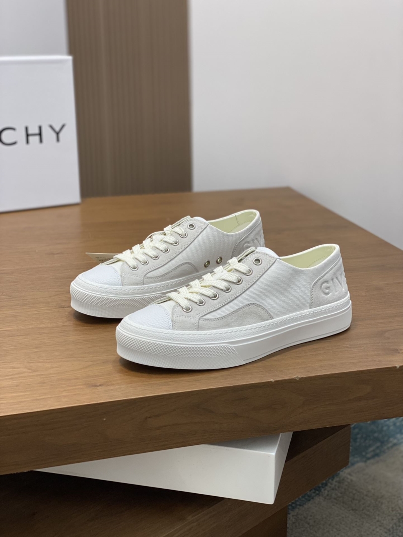 Givenchy Sneakers